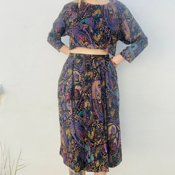 SOLD VTG 1980 Paisley Skirt Set with Matching Mask